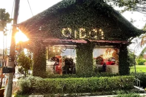 10 Halal Cafe di Klang, Malaysia dengan Makanan Terbaik untuk Dicuba