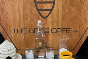 Bee’s Food & Coffee
