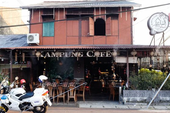 cafe kampung