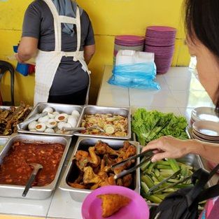 eryna cafe curry claypot