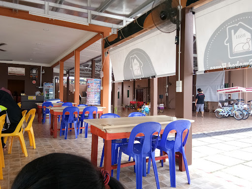Borneo smoke house and satay