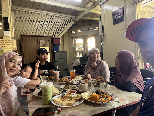 Rumah Makan Rendang Tok Yoep – Makan Tengahari Wajib Singgah Kuala Kangsar