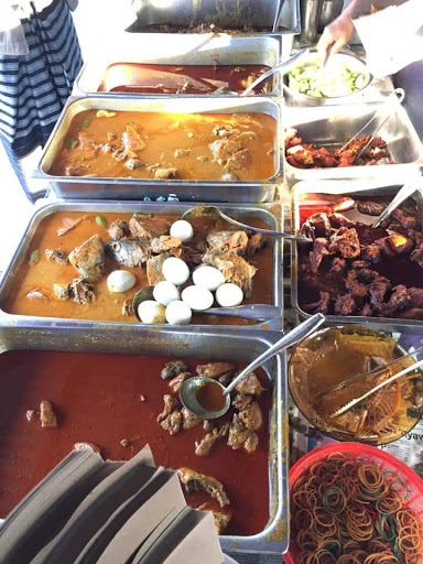 Mok Yoh Pok Kob Gulai Serati & Ayam Kampung