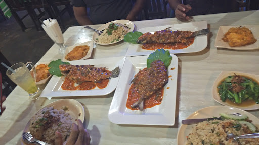 Restoran Bisinai