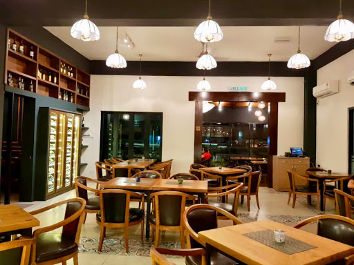 Mondrian Restaurant Café