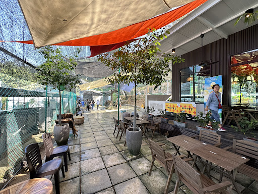 The Lake Cafe @ The Farm