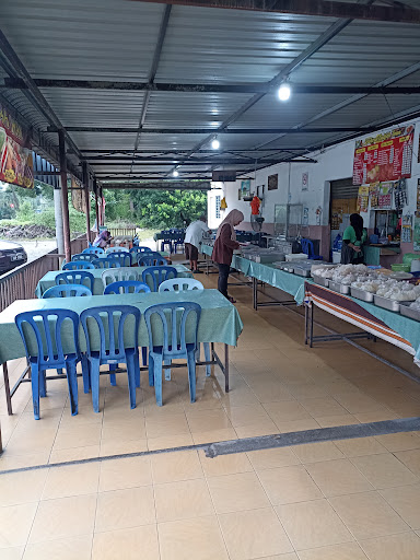 Qalifah Iman Sarapan Pagi Dan Tengahari