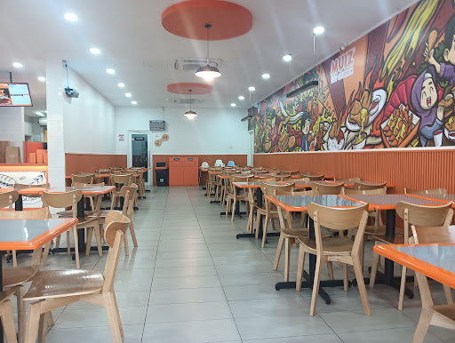 MUIZ HOT CHICKEN RESTAURANT MUAR