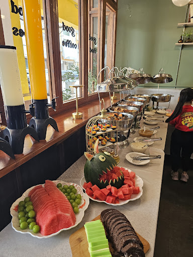 Alexandria's coffee & dining