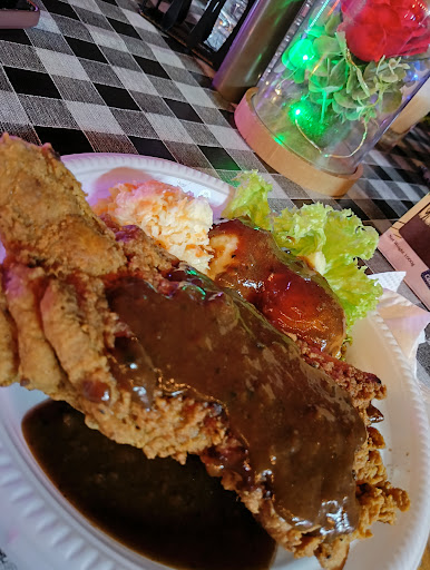 Warung Santai Tepi