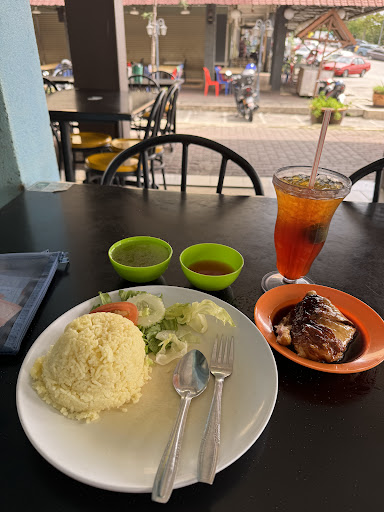 Mama Cafe & Catering