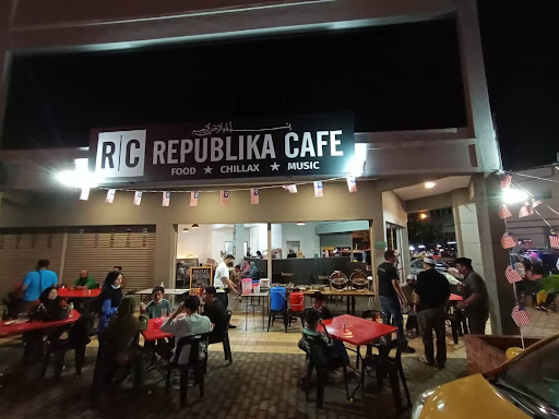 Republika Cafe
