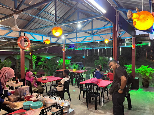 Roti Canai Ina Pak Chin