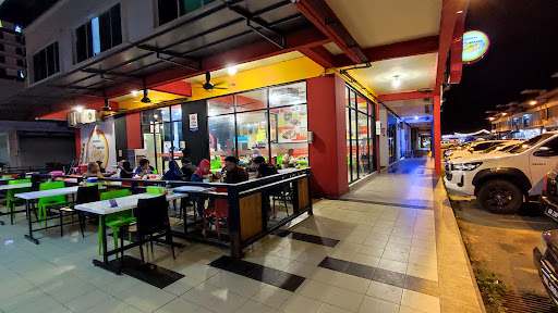 Borneo Chicken Rice Shop