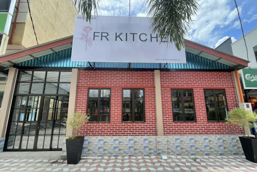 FR KITCHEN