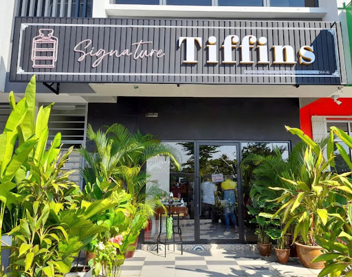 Signature Tiffins Cafe