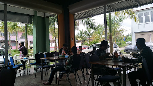Anjung Paghalian Myra Cafe