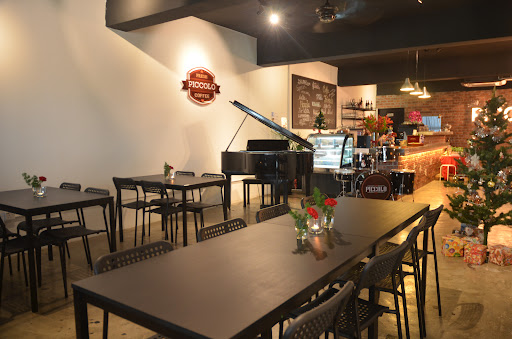 Piccolo Cafe @ Taman Equine