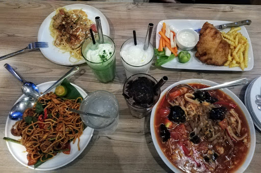 Cafe Cafe at Texas Inn