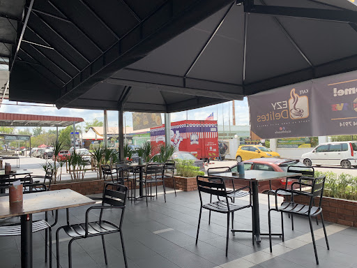 Ezy Delites Cafe
