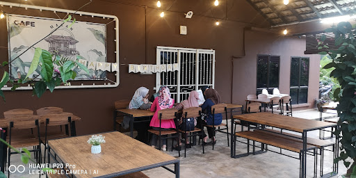 Makan di Ghumah