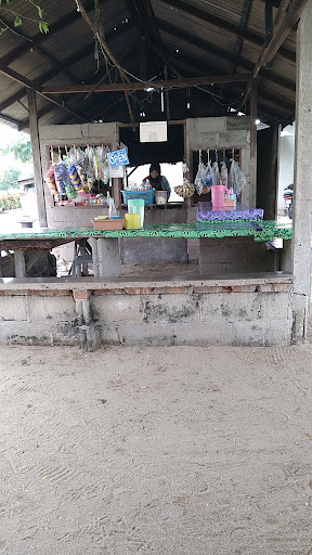 Kedai mee cik nah tepi kubor