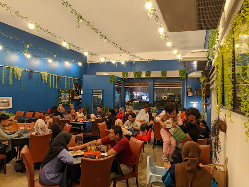 Häfn Tea Room/Cookies & Ginger (Muslim-Owned).