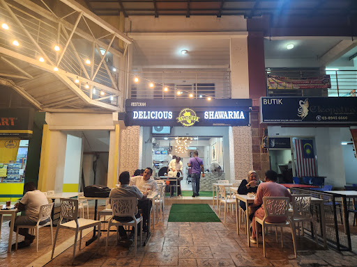 Delicious Shawarma • Putra Walk