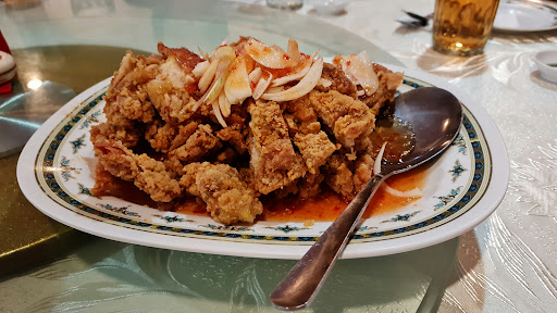 Mawilla Yacht Club Restaurant