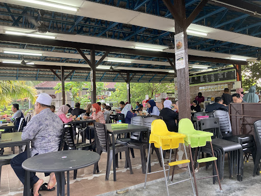 LAMAN HIJAU CAFE