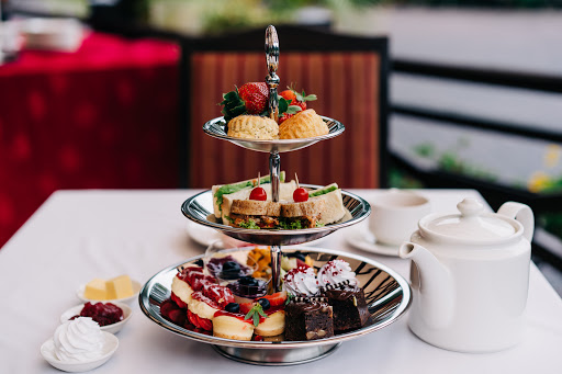 Lemon Button Cafe & Dining