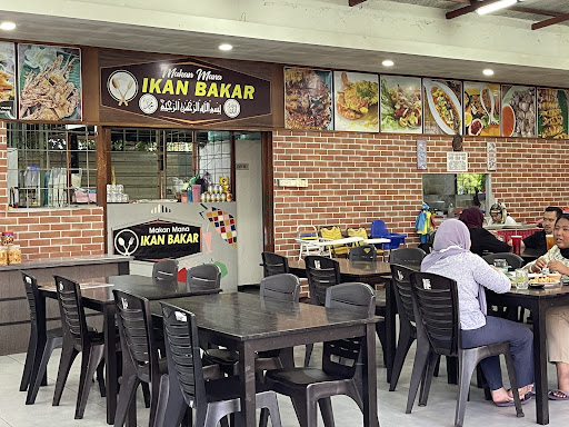 Makan Mana Ikan Bakar