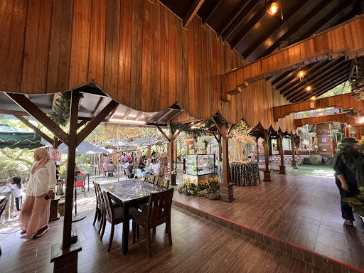Tanah Aina Fareena Cafe