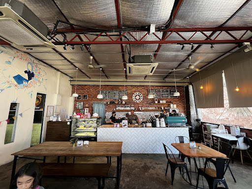 KAYAN Coffee & Food
