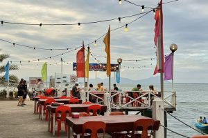 Halal Cafe di Semporna, Malaysia: Destinasi Makanan Halal yang Wajib Dicuba di Kota Laut Sabah