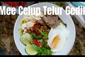 Kakni Mee Cambo Vs Telur Gedik