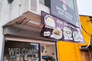 Kedai Kopi Mok Adik