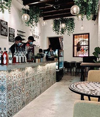 pinwheel resto cafe