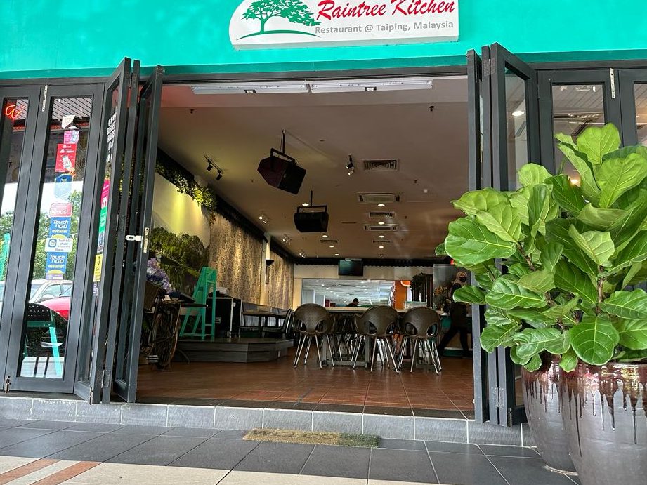 raintree kitchen restaurant